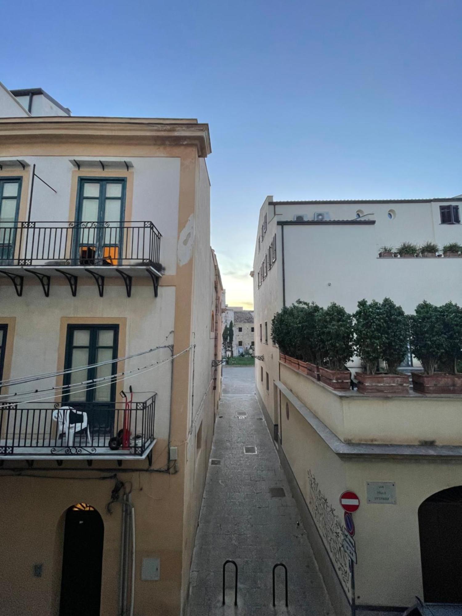 Hola House Alla Kalsa Palermo Exterior foto